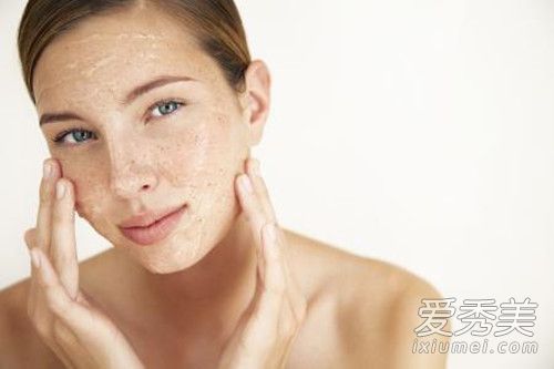 去角质是干脸好还是湿脸好 去角质一周几次最好