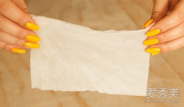 椰子油+純淨水 5步自製卸妝濕紙巾 自製卸妝濕紙巾