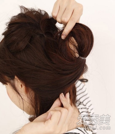 长发的各种扎法图解 搭配发带甜美升级