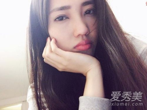余文乐娇妻王棠云剪短发 王棠云短发叫什么 王棠云长发图片