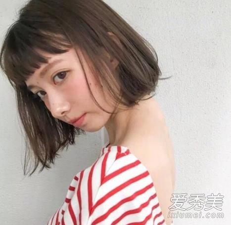 短发刘海怎么弄好看 短发刘海怎么烫定型