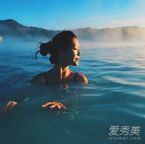 如何用化妆棉做水膜 用化妆棉做水膜要敷多久
