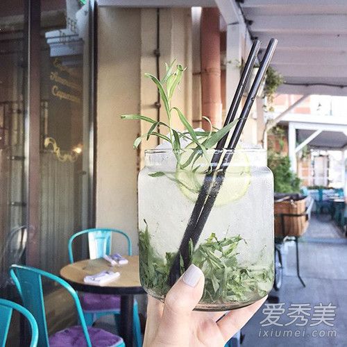 皮肤干燥有很多小细纹怎么办 这些护肤技巧要知道 护肤小知识