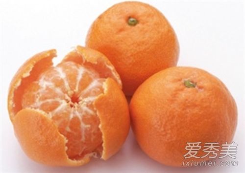 护肤品也能毁皮 本想变美却变丑 护肤品危害性