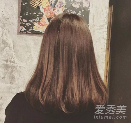 何苦纠结换发型 早秋11款颜值翻倍