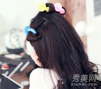 海绵卷发棒怎么用 简单DIY甜美卷发