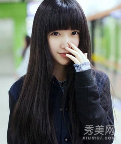 2014流行女生发型 长直发演绎春夏纯美童话