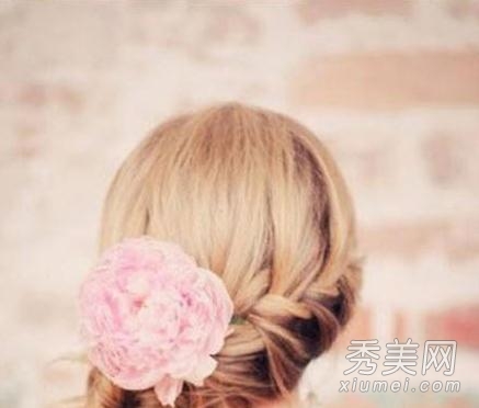 气质编发 欧美新娘最爱的8款发型