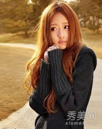 8款中分女生发型 大脸成功蜕变巴掌脸