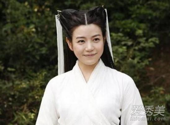 造型师都跟刘海有仇？唐嫣赵丽颖全都被坑过 明星雷人造型