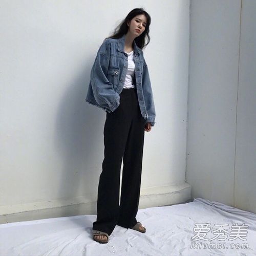 女孩长得又高又高时是什么样子？身材瘦高的女孩如何分享她们的着装技巧？