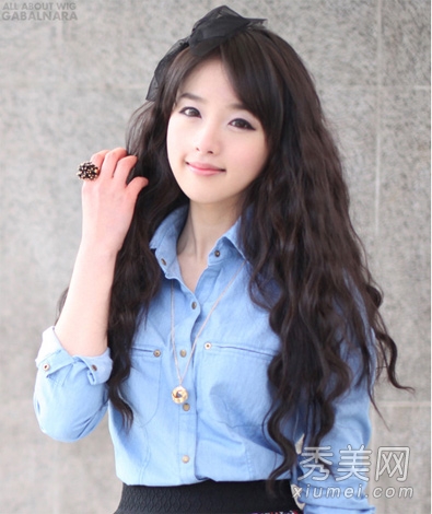 2013韩国女生流行什么发型 最IN蛋卷烫发型