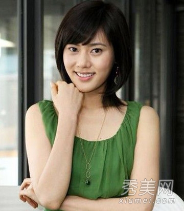 魅力女星秋瓷炫 百变发型迷倒中国男友