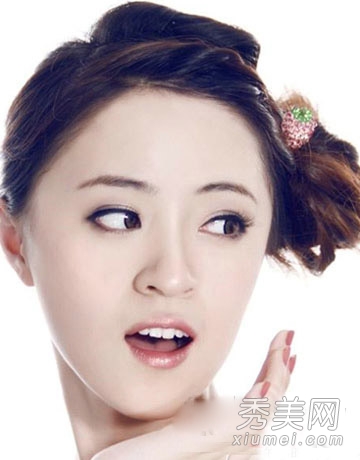 情人节甜蜜升级 9款扎发女汉子也变萌妹子