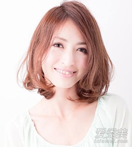 拿着照片去理发 这16款发型最流行