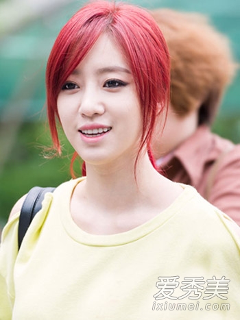 韩国女生都爱它 8款发型美美过夏