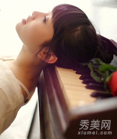 丸子头怎么扎最清爽可爱 9款扎发超流行