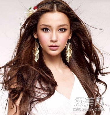 女生流行长发烫发发型 塑韩范甜美俏佳人