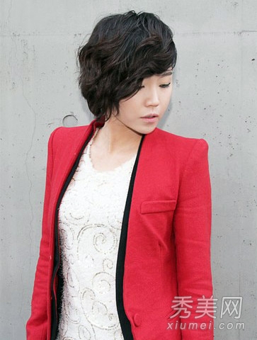 最新款韩式短发发型 甜美时尚显个性