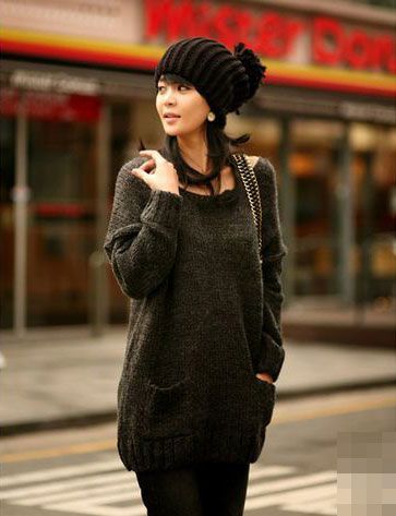 毛衣可以用作裙子来装扮你的身材。