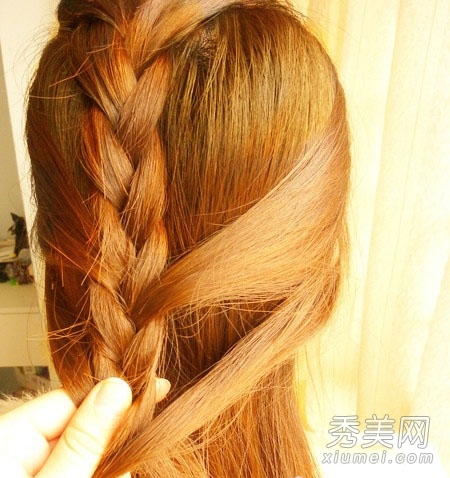 韩式辫子发型diy 简单步骤编出最炫发型