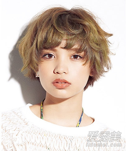 时尚流行看这里！15款短发诠释女生个性