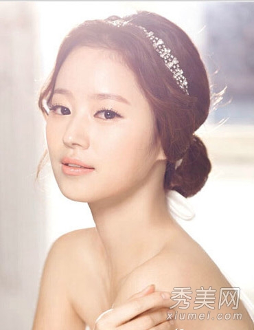 夏季清爽美娇娘 13款韩式新娘发型图片