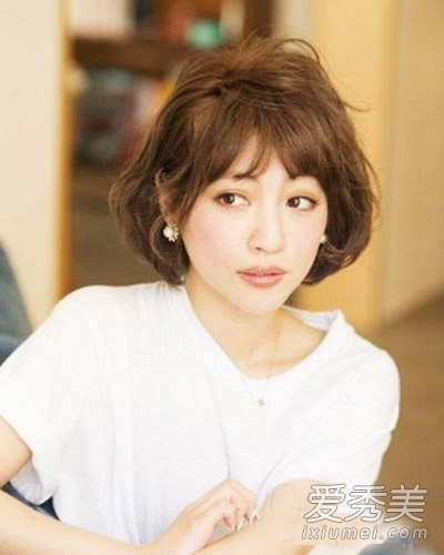 2015年女生短发发型 韩国MM都爱它