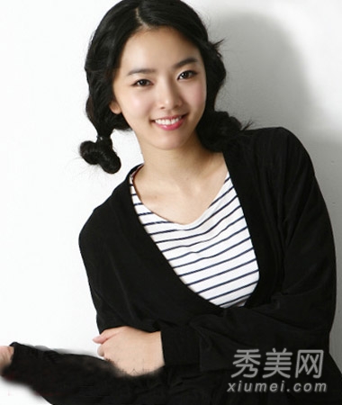 春季中长发怎么扎好看 9款韩式扎法OL必学