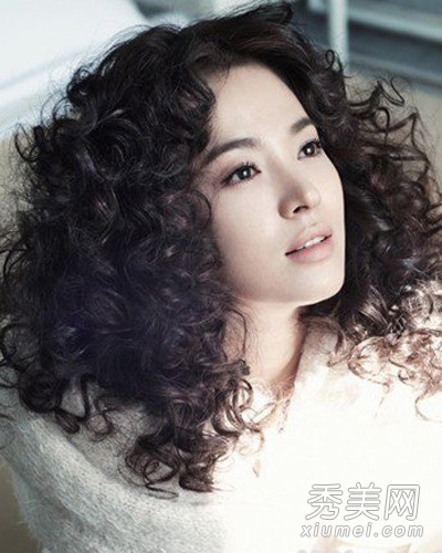 孙俪杨幂章子怡 女星爆炸头总有一款雷到你