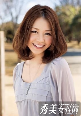 5款不同风格卷发 今春夏最潮