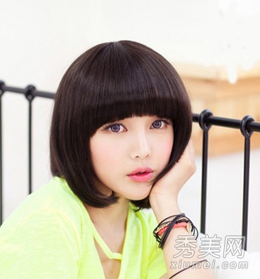 女生帅气直短发发型图片 秋季最时尚