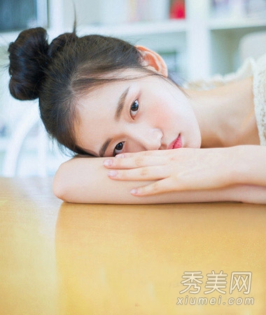 丸子头怎么扎最清爽可爱 9款扎发超流行