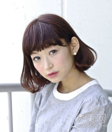 精选女生短发图片 OL时尚清爽两不误