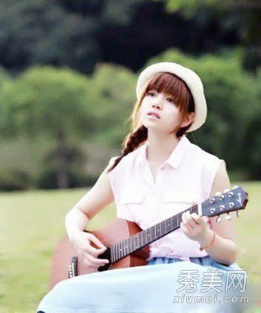 陈妍希麻花辫弹吉他被赞女神 气质发型盘点