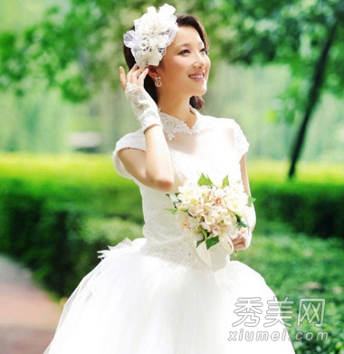 超仙新娘发型推荐 打造迷人梦幻婚礼