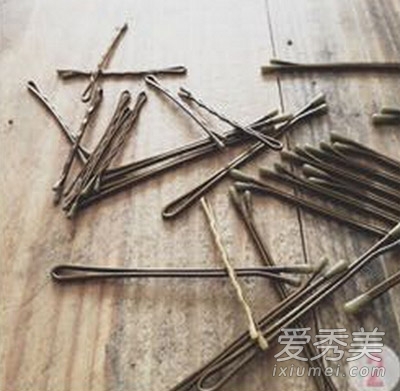 简单气质盘发教程 手残也学得会