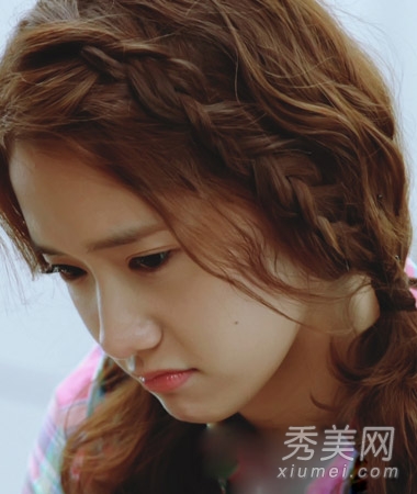 亚洲女神林允儿甜美韩式发型 春季约会必学