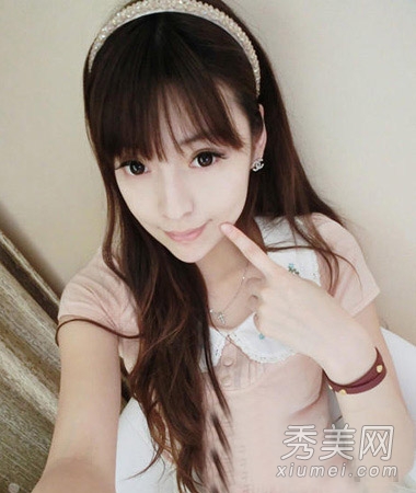 韩系瘦脸卷发大公开 时尚烫发显修颜魔力