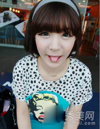 韩国女生亲身示范 小脸适合的发型