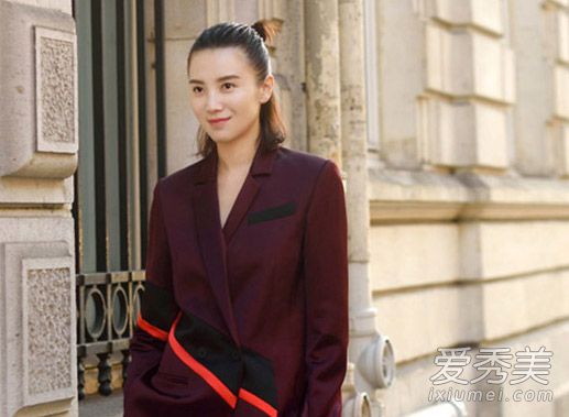 整容不如整发型 拨开刘海的娜扎帅又美！ 古力娜扎最新发型