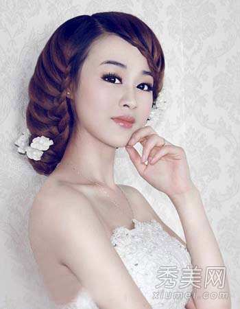 2014最美新娘发型 盘发最显高贵气质