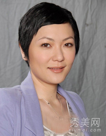 TVB2013颁奖典礼田蕊妮封后 短发显女王范