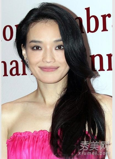 根据脸型选刘海 女星示范瞬间减龄发型