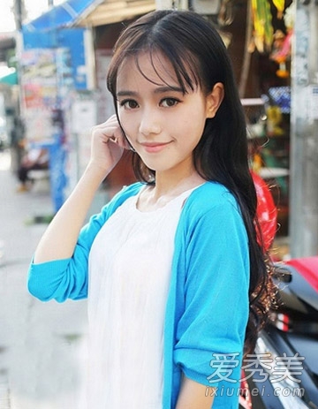 2015最新流行发型 微卷长发女生最爱