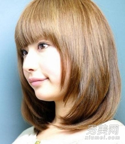 人气棕色系染发梨花头 显白显嫩有技巧