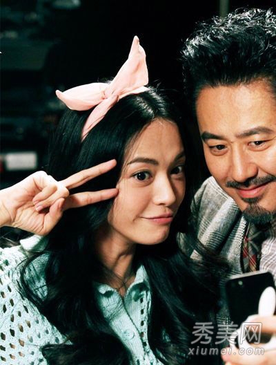 姚晨离婚因出轨？大嘴美女气质发型盘点