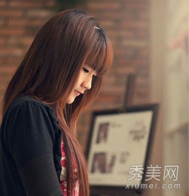 九月清新校园发型 可爱女生甜美不停