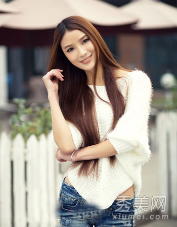 女生最新长直发发型 巧搭刘海气质翻倍