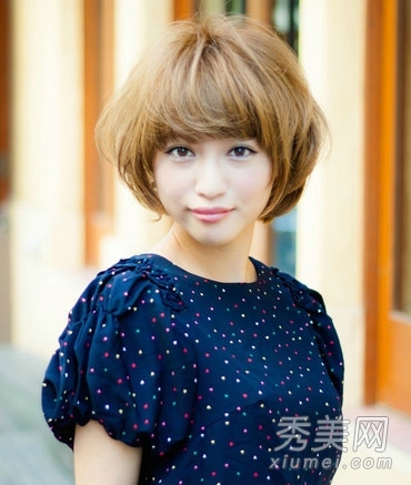 10款女生流行短发发型 春夏清新甜美风